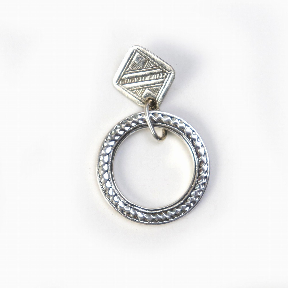 トゥアレグ シルバーペンダントトップ 一点物_2503