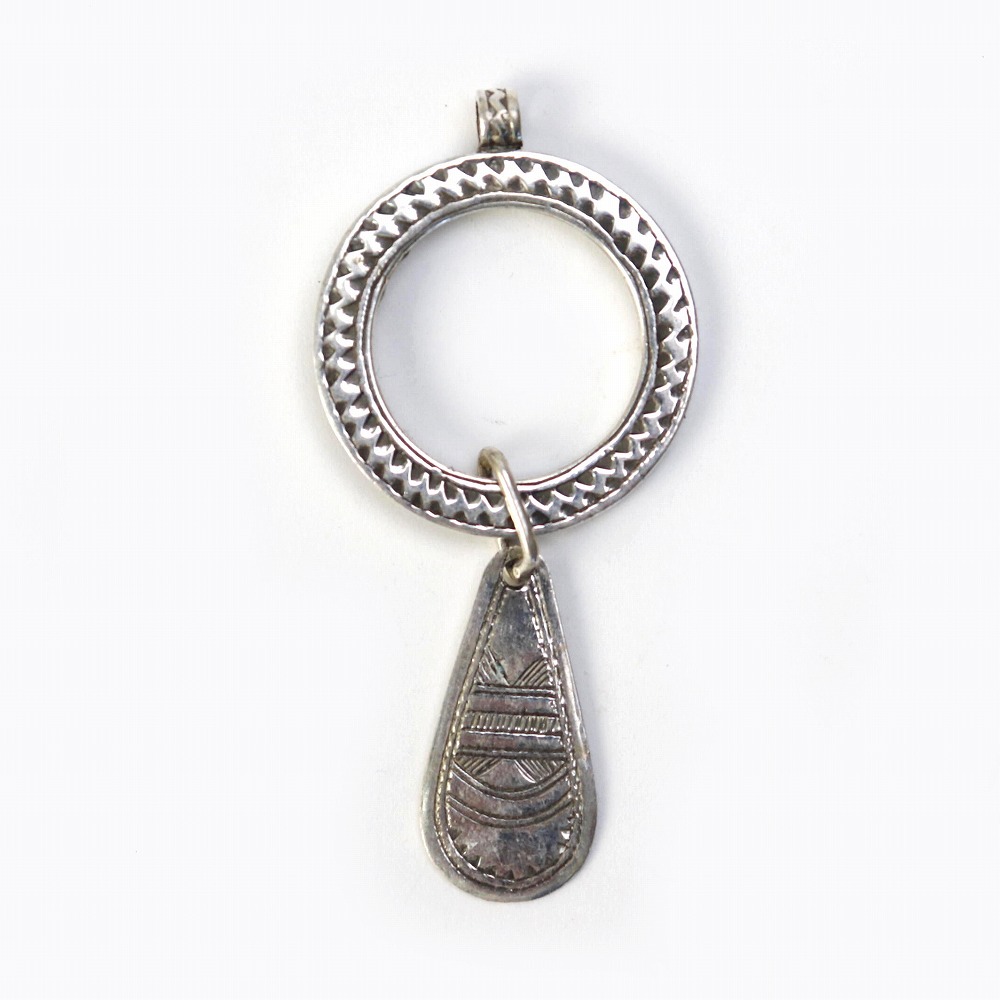 トゥアレグ シルバーペンダントトップ 一点物_2507