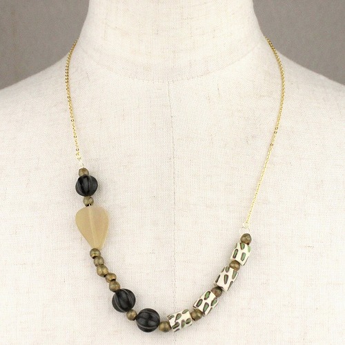 SAKOROビーズネックレス ホワイト