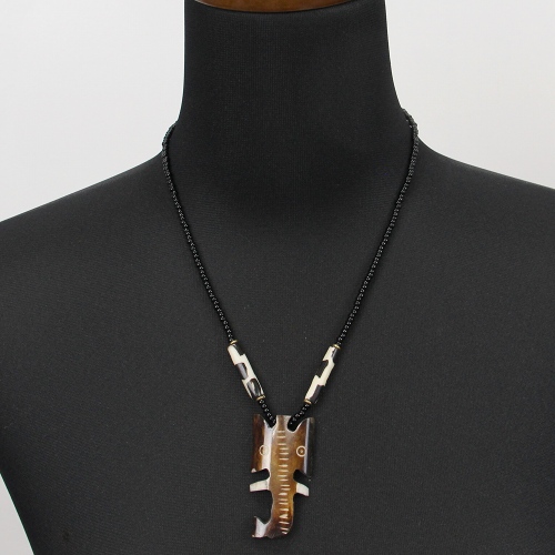 ラクダ骨マサイ黒ビーズネックレス 長鼻ゾウ