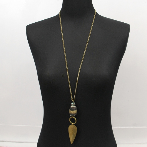 真鍮ヘッド牛角チェーンネックレス