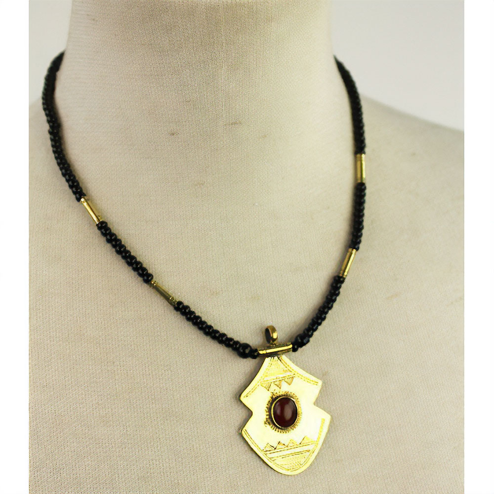 トゥアレグ真鍮板石付ネックレス 楕円