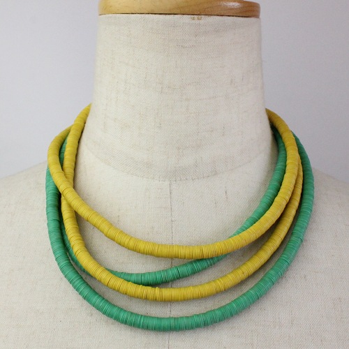 プラココナッツ4連ネックレス 一点物