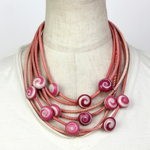 ボール付ボゾ再生ビニールネックレス ピンク 一点物