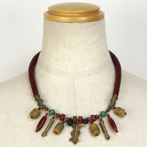 SUZANネックレス灰色ネックレス ROUGE 一点物