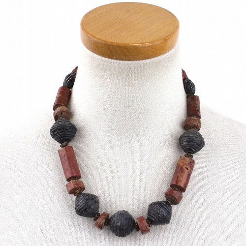 ボーキサイトテラコッタビーズネックレス 一点もの
