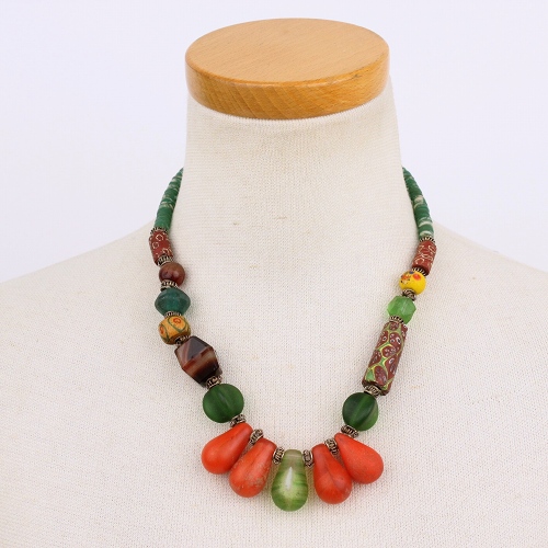 電球玉ベネティアビーズネックレス 一点もの