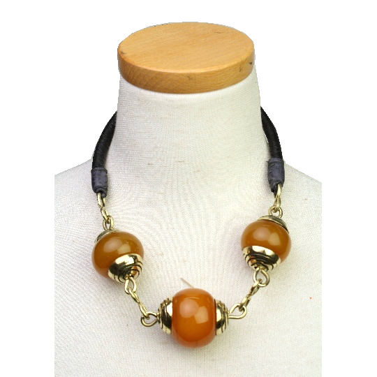 アンバー 3 ネックレス短 黄一点もの