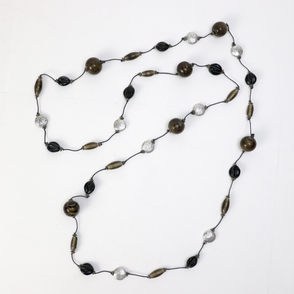 モロッコしずくグラス ロングネックレス 黒系_05 一点物