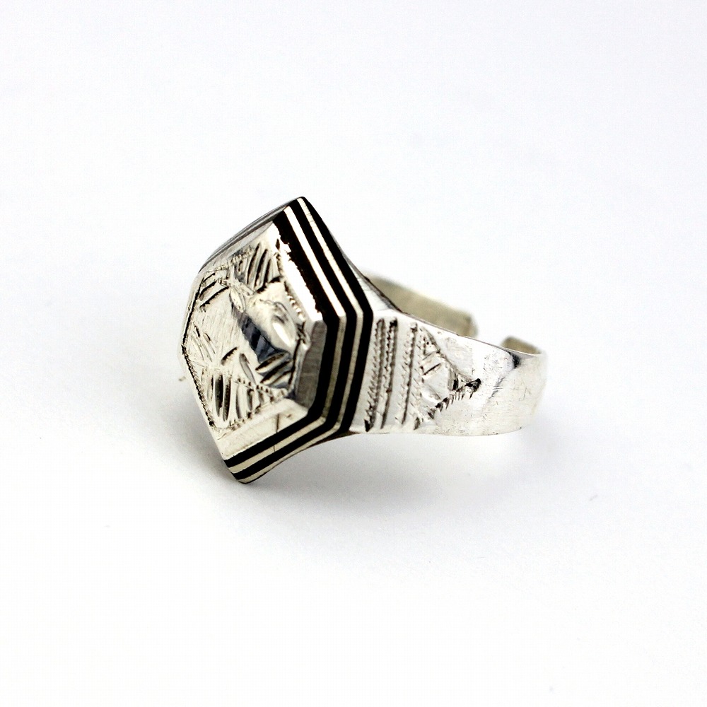 トゥアレグシルバー指輪 六角形