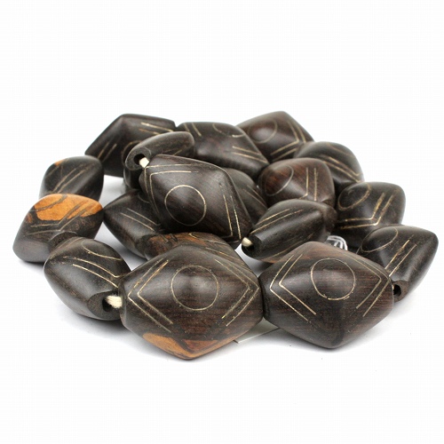 黒檀象嵌ビーズ特大 ひし形