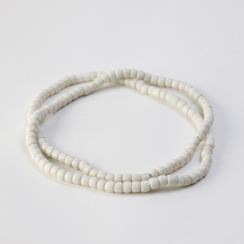 トゥルカナビーズ 60cm 白