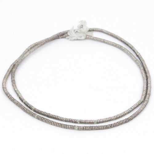 金属小ビーズ ビン型 白