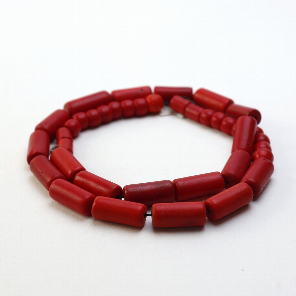 赤ビーズ 一点物