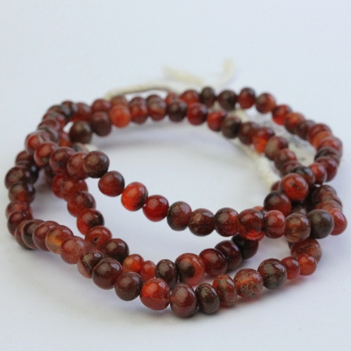 めのう風小ビーズ 赤