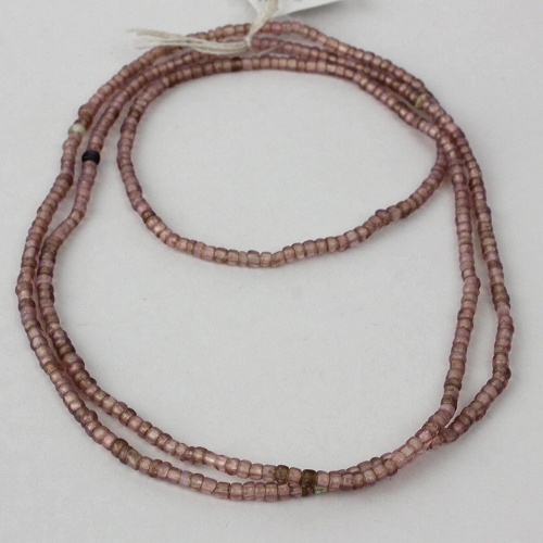 小ビーズリキキ 薄透明ピンク