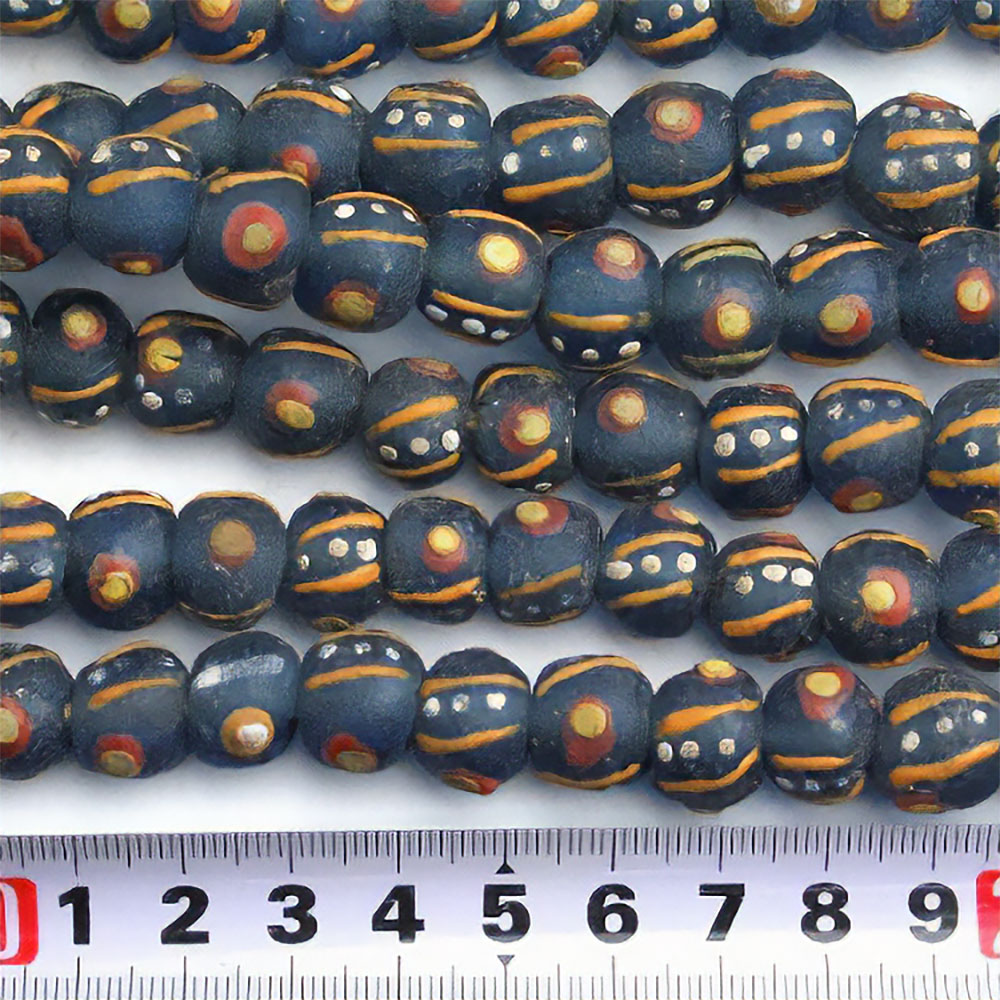 再生 ガラスビーズ