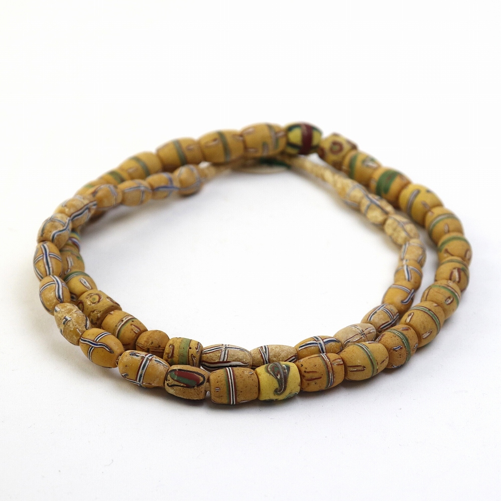 ファンシー黄ビーズ