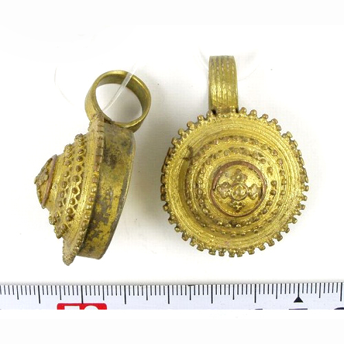 真鍮円型ペンダントヘッド