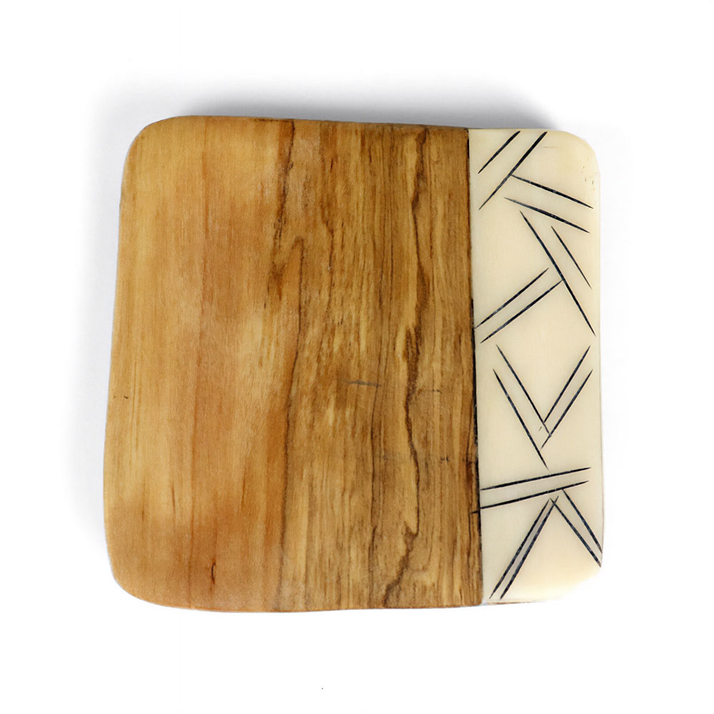 オリーブ牛骨スクエアコースター 斜線 キベラフンディ