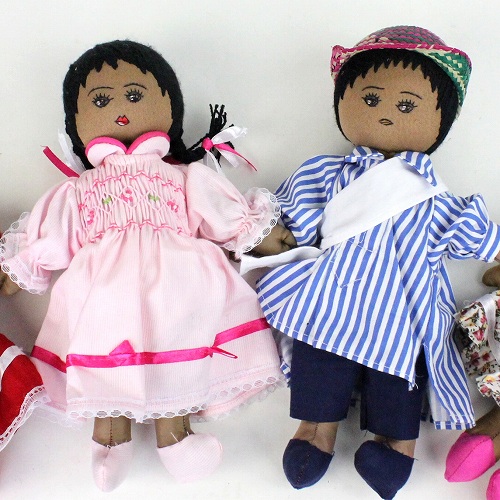 マダガスカル　ぬいぐるみ人形　スモッキング洋服