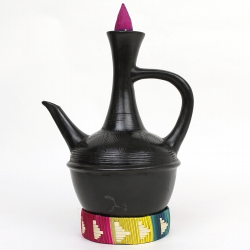 ジャバナアムハラ大　飾りポット