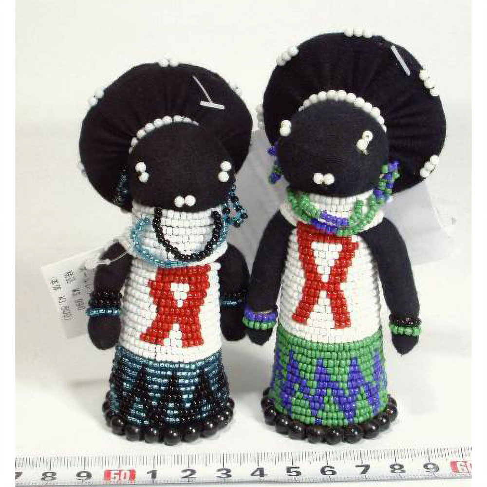 ズールレッドリボン人形