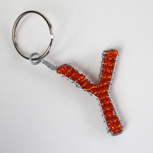 ビーズワイヤーキーホルダー アルファベット Y @900→500円