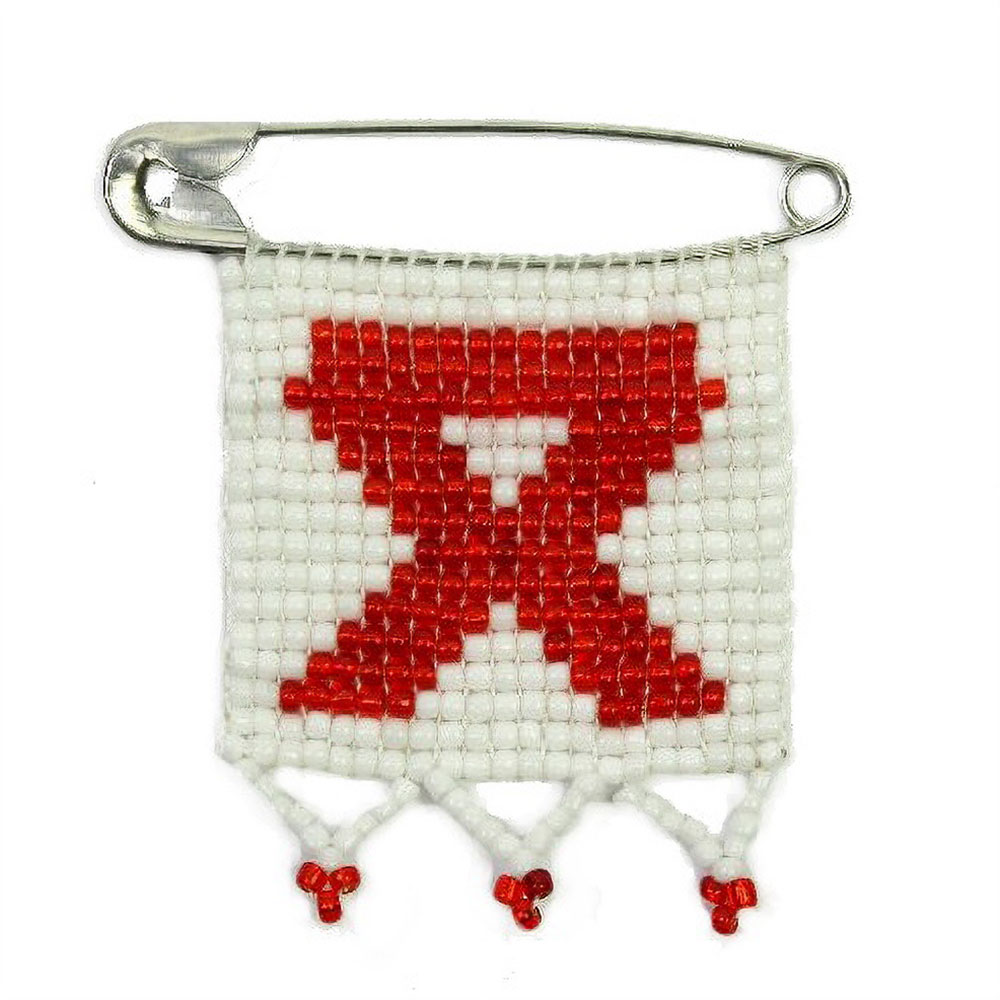 WOLA NANI レッドリボンバッジ4×4　ホワイト