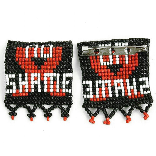 WOLA NANI/NO SHAMEバッジ