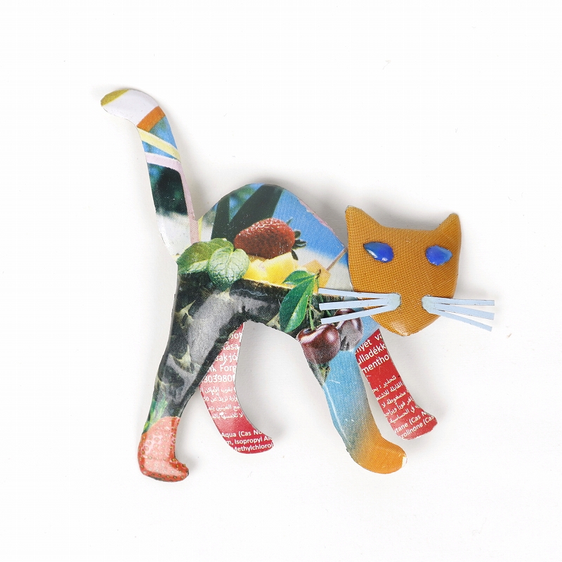 リサイクル缶マグネット 猫背猫