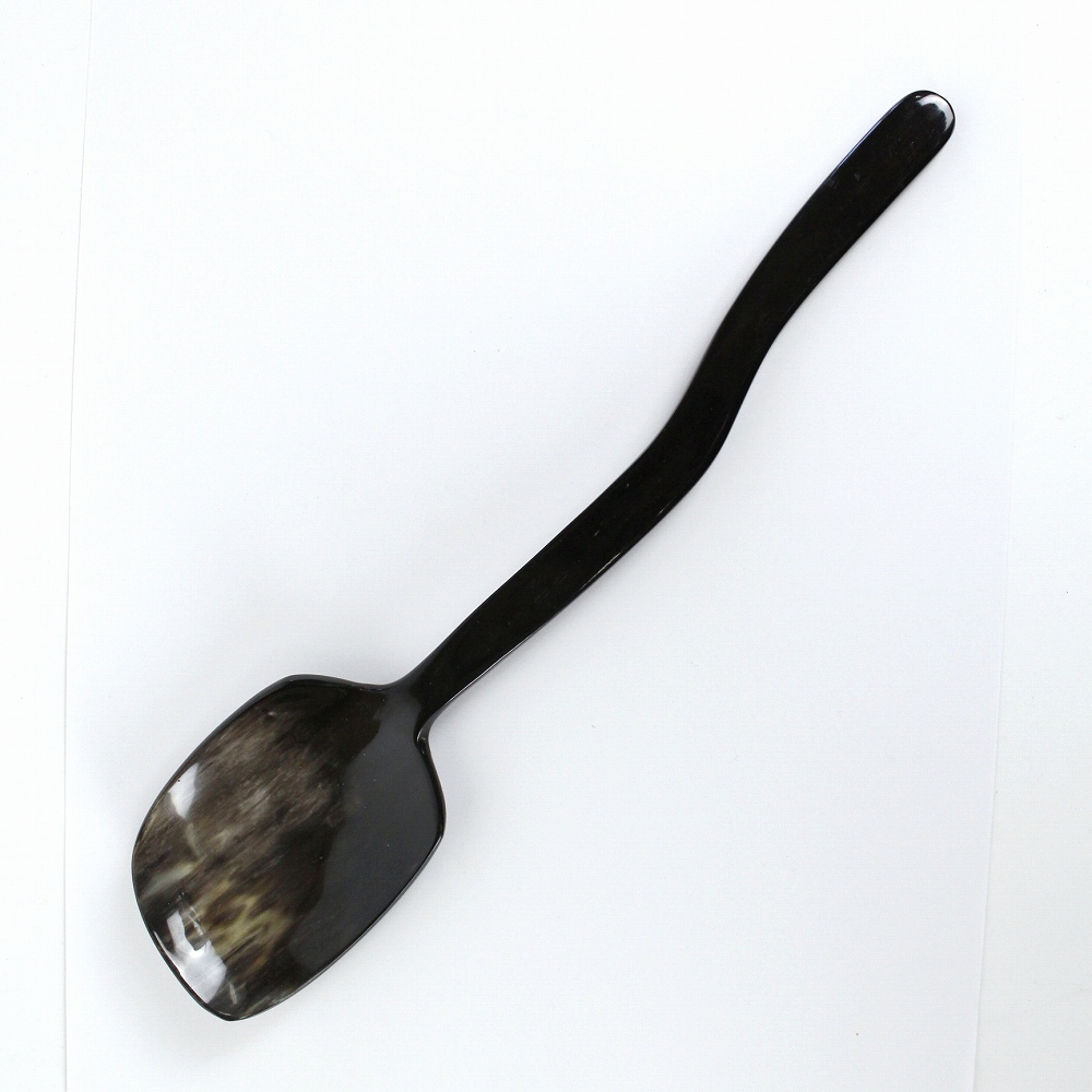 牛角スプーン 長方形 ゆがみ