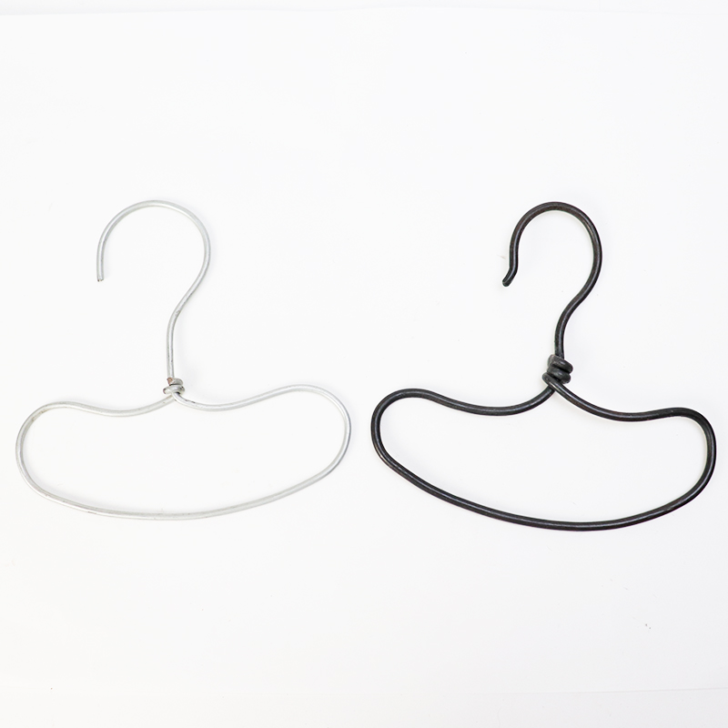 【SALE】黒鉄ワイヤーハンガー ネクタイ掛け @1500→1000円