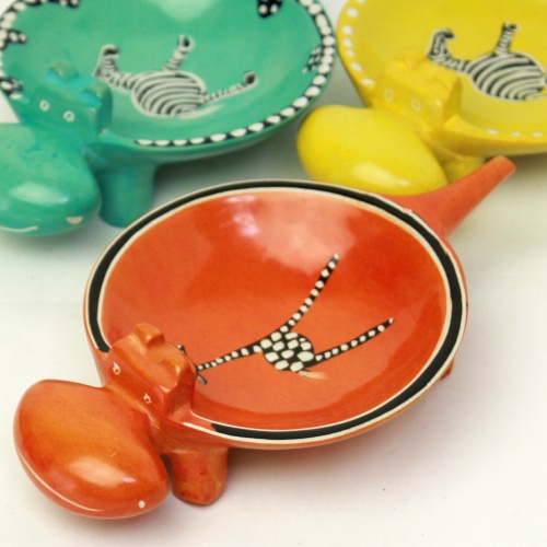 ソープストーン足つき皿 カバ 中 色柄アソート