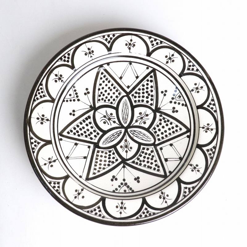 サフィ陶製 皿 径20CM 白×黒