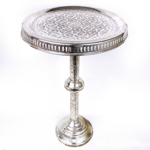 真鍮テーブル シルバー　 一点物