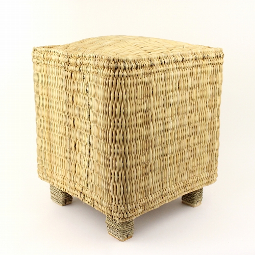 ストロー四角椅子