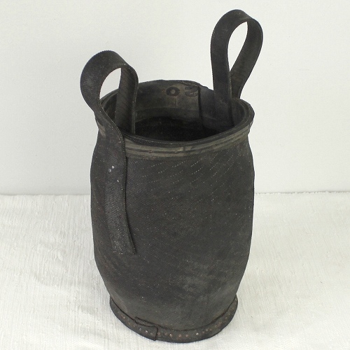 【SALE】タイヤゴム製バケツ 水汲み用 @4300→2580円