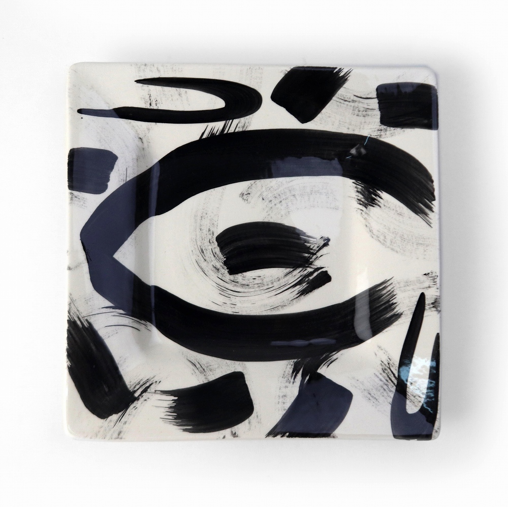 スラマ陶器 手描き四角平皿 グラフィック 黒