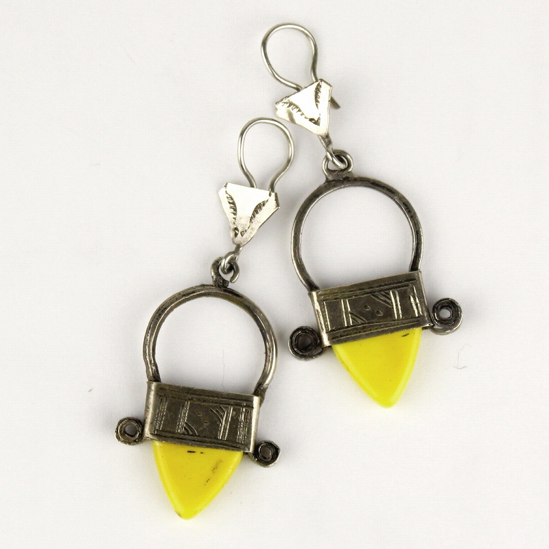 インガルピアスニッケル 黄