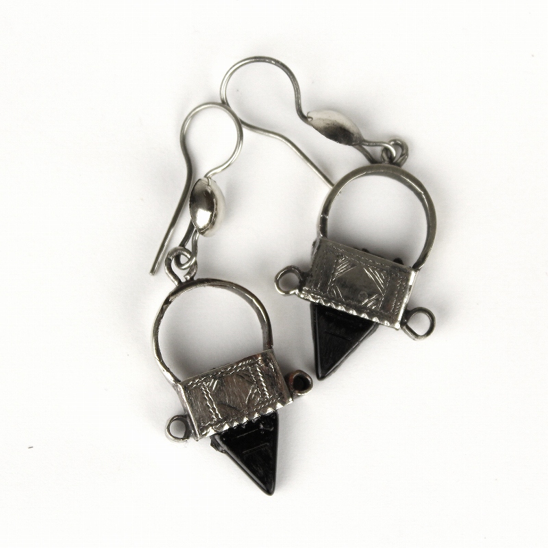 インガルピアスニッケル 極小 黒