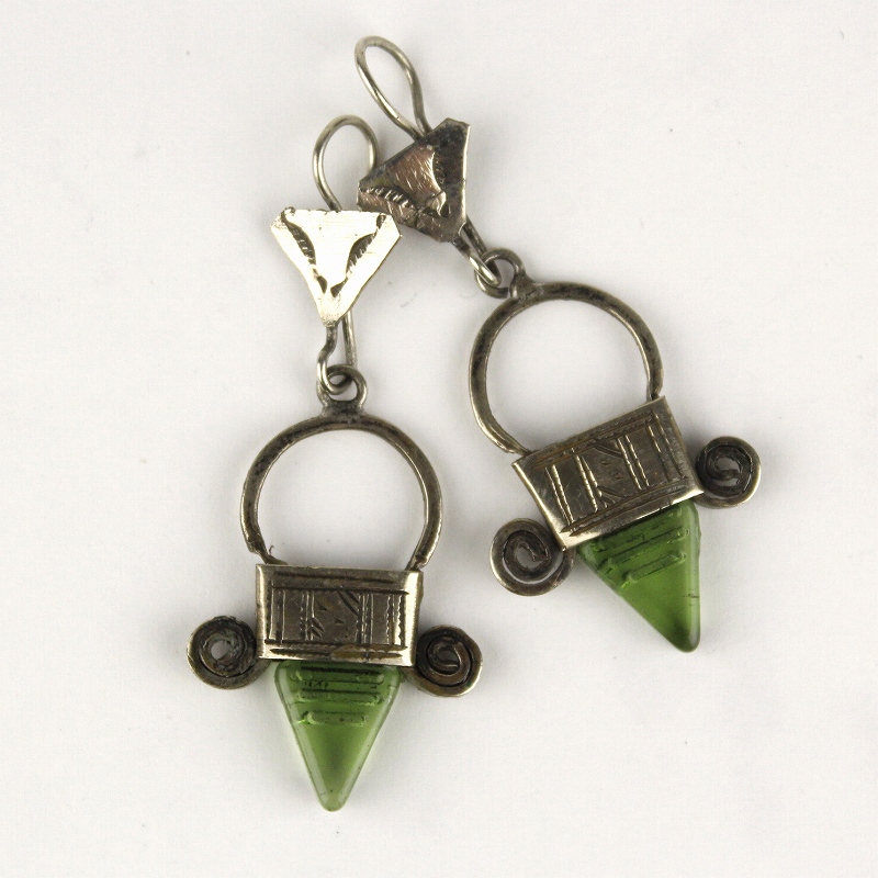 インガルピアスニッケル 極小 緑