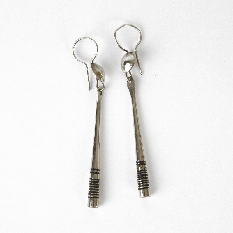 トゥアレグニッケルピアス 棒