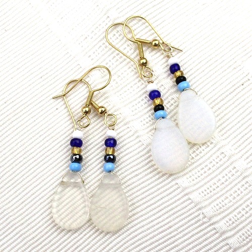 電球玉ピアス 白 アソート