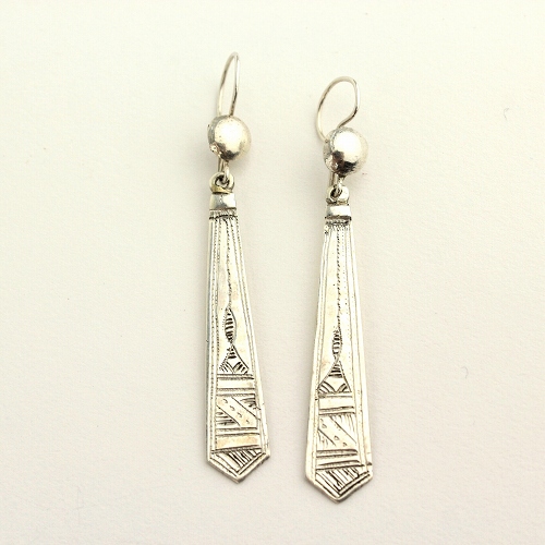 トゥアレグシルバー板ピアス