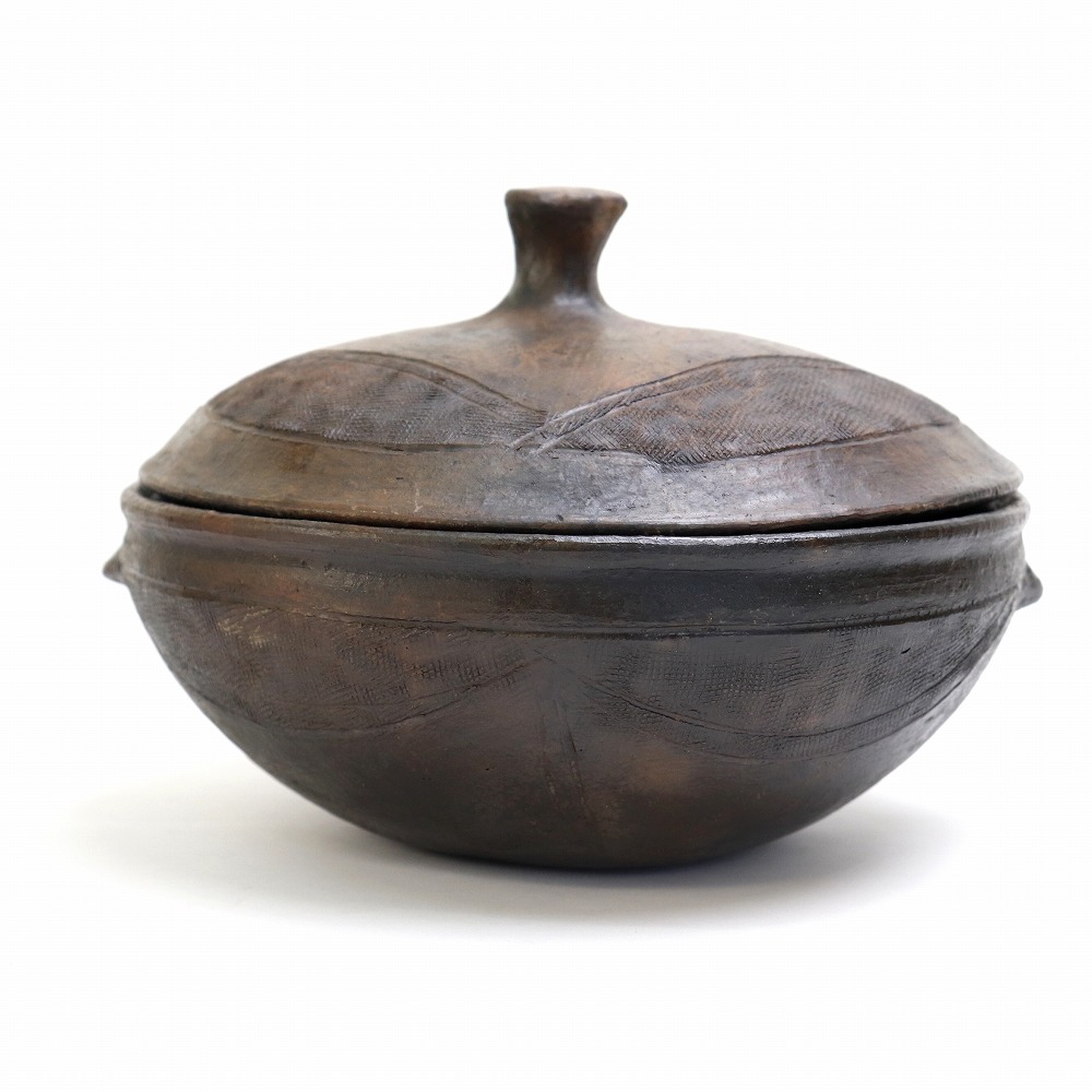 ガーナ ボルガ陶器 蓋つきボウル皿