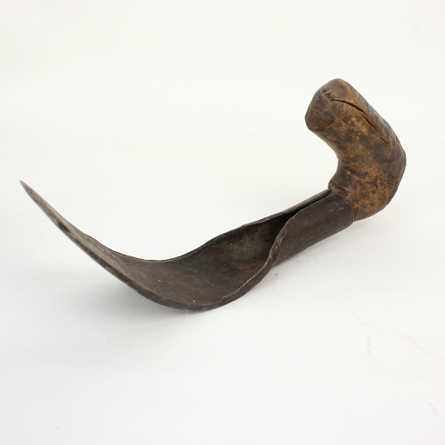 トゥルカナイセンベ 鍬 中 1点もの